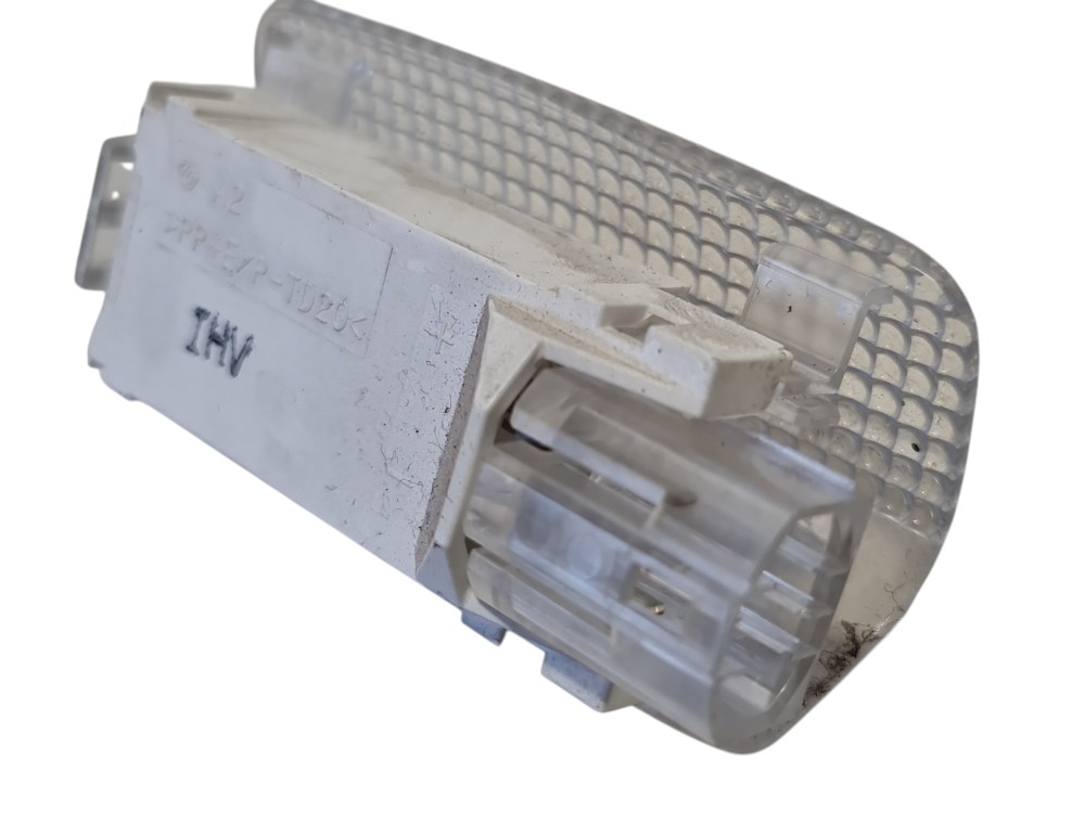 Luz Cortesia Porta Traseira Direita Lexus Ls 460l 2013 9