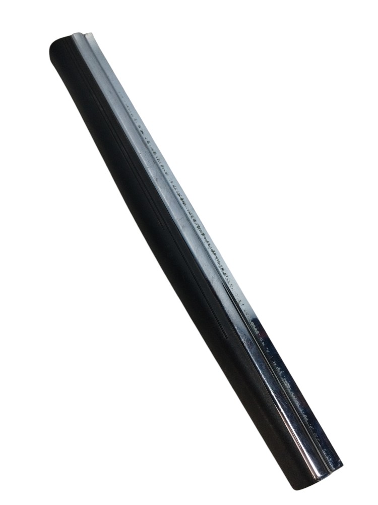 Soleira Dianteiro Lado Esquerda Mercedes Cls 500 2005 2006 3