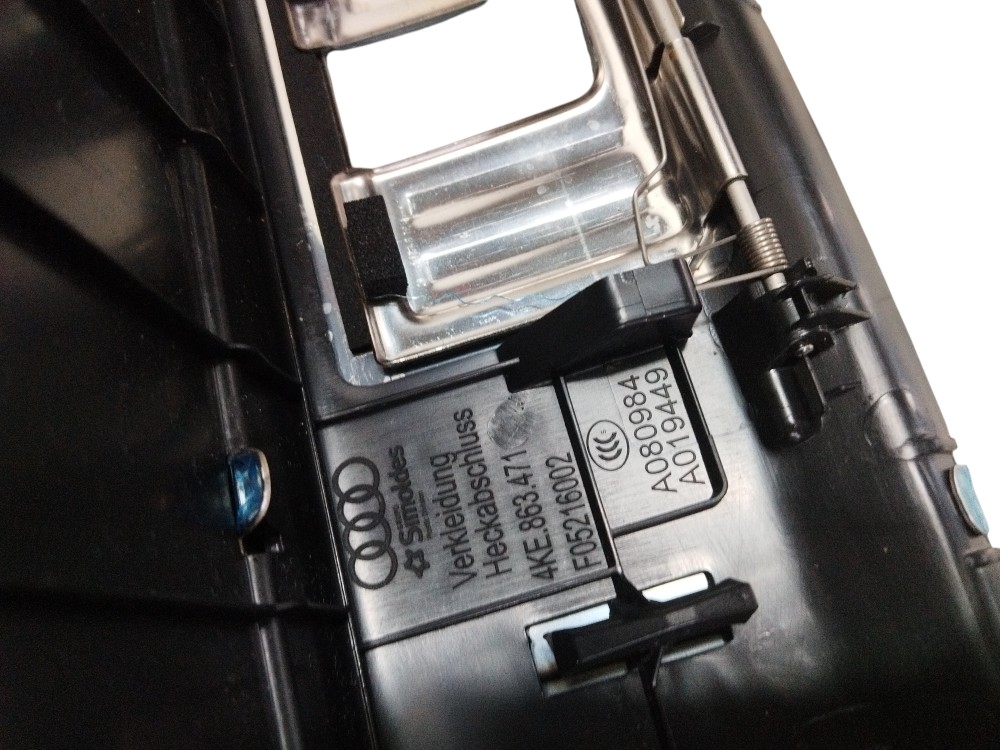 Painel de acabamento traseiro ORIGINAL Audi Etron ORIGINAL 5
