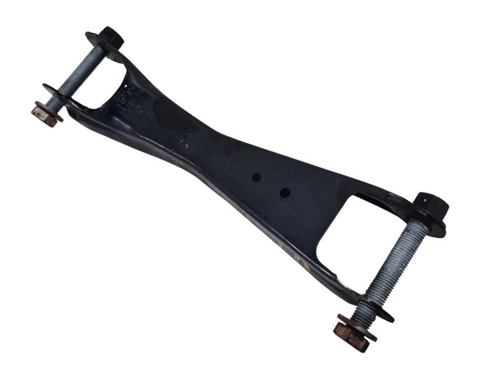 Braço suspensão traseiro direito inf BMW i3 2022 6867879 6