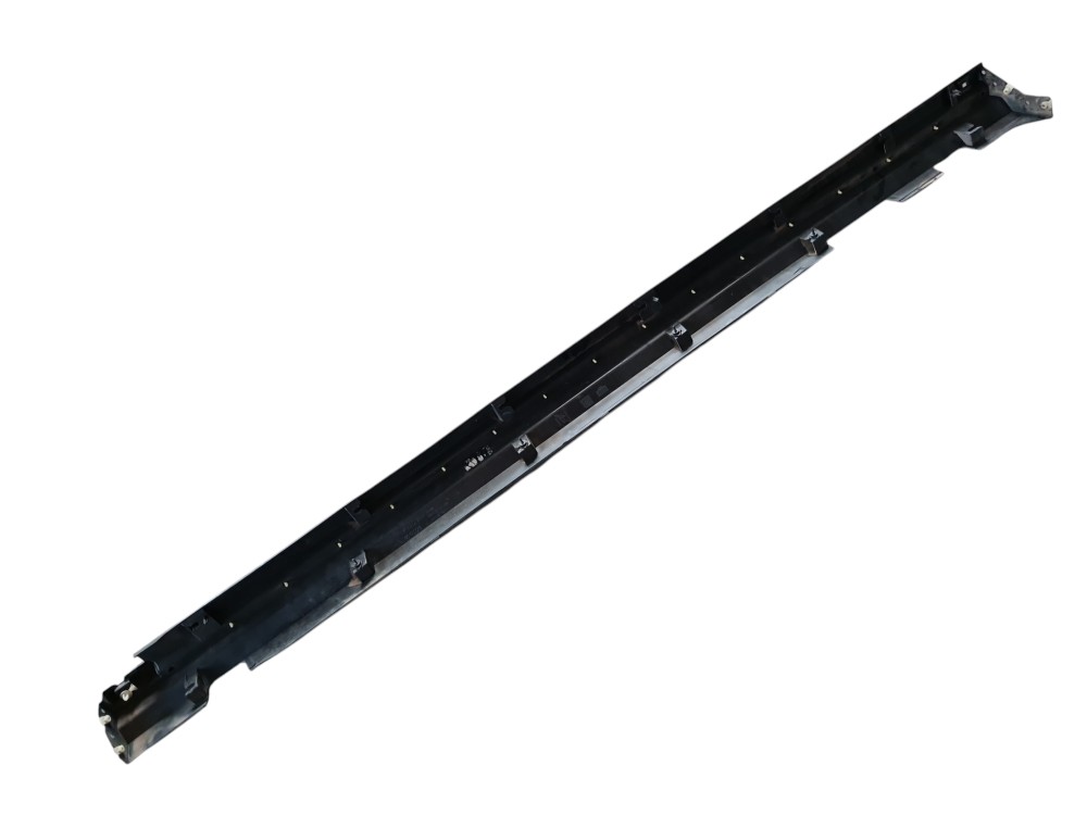 Spoiler Inferior Direito Volvo Xc40 T5 2020 31448224 3