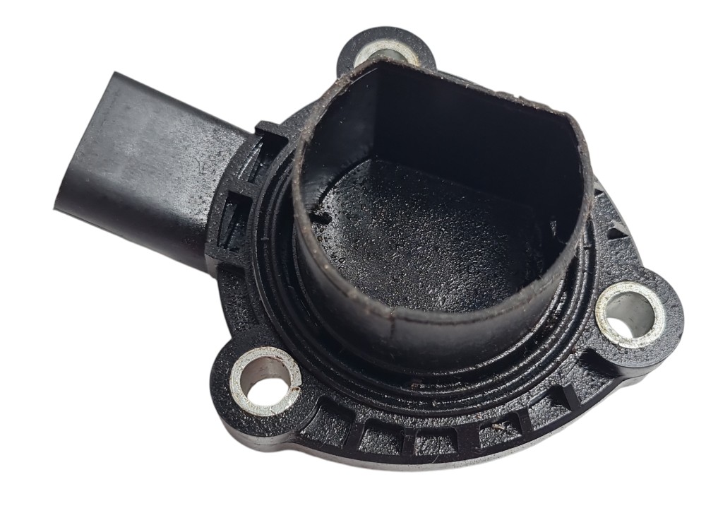 Sensor Nível Óleo Audi A4 Avant 2019 06l907660 Detalhe 3