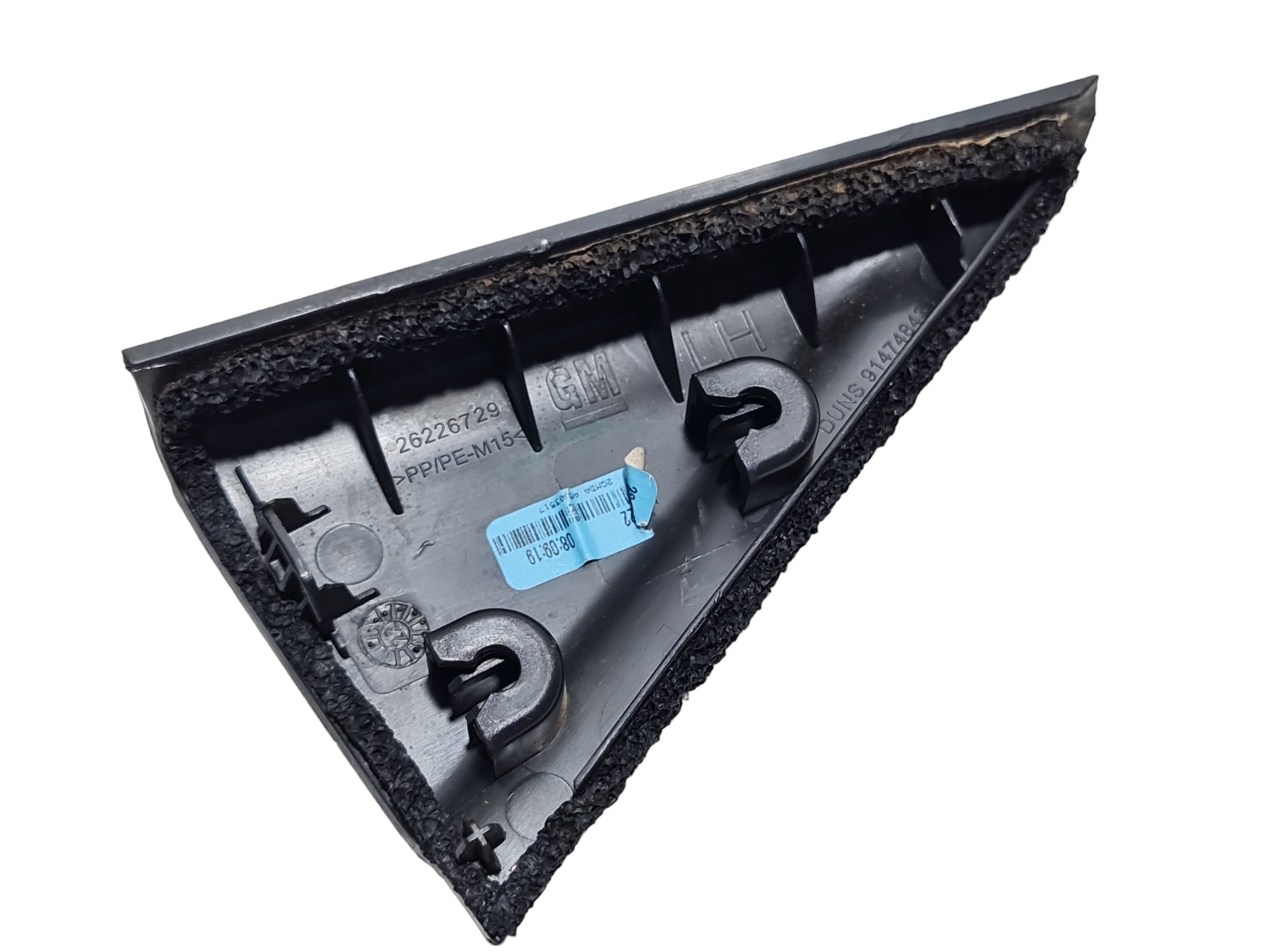 Moldura interna porta traseira esquerdo GM Tracker 2023 4