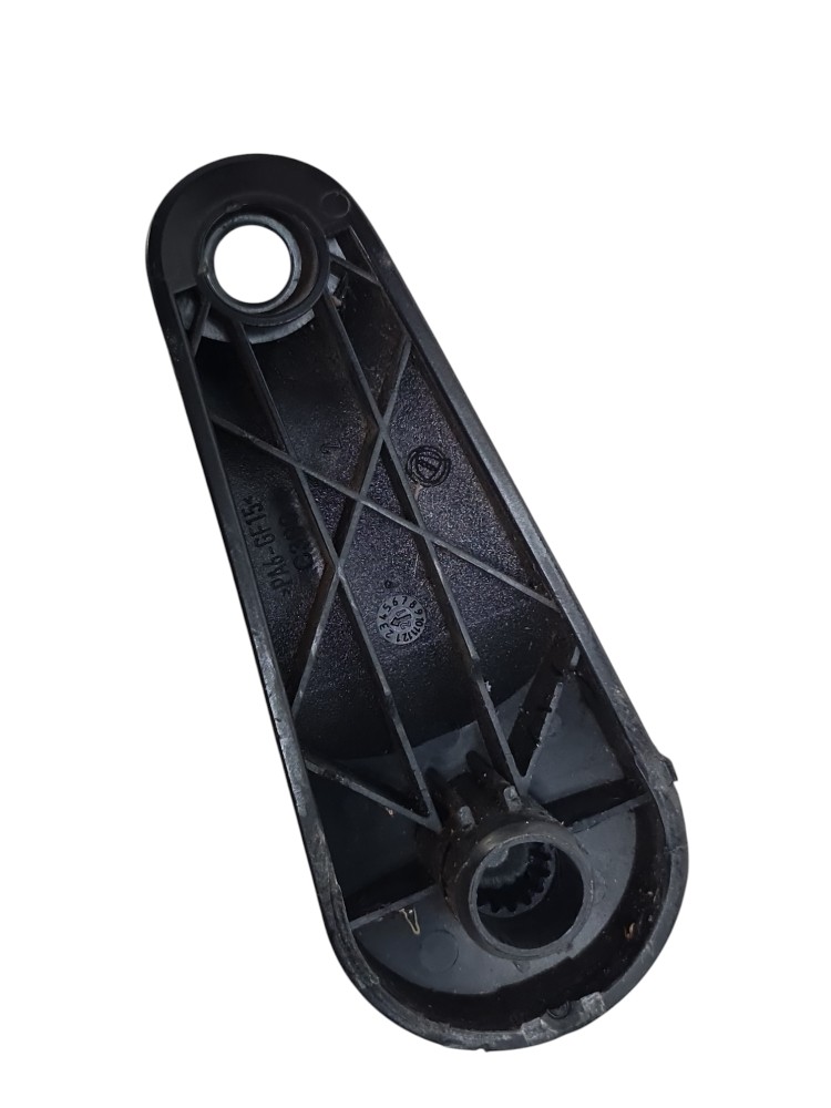 Maçaneta vidro para fiat fiorino working ano 2021 original 6