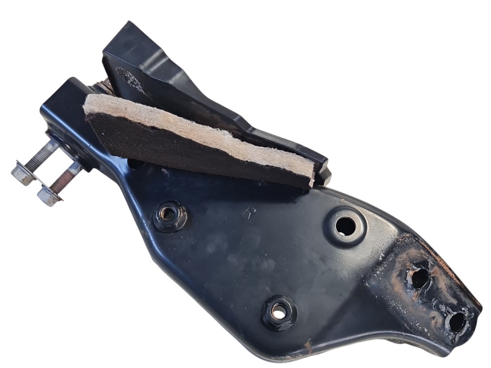 Braço reforço suspensão dianteiro direito Lexus LS 460L 2013 2