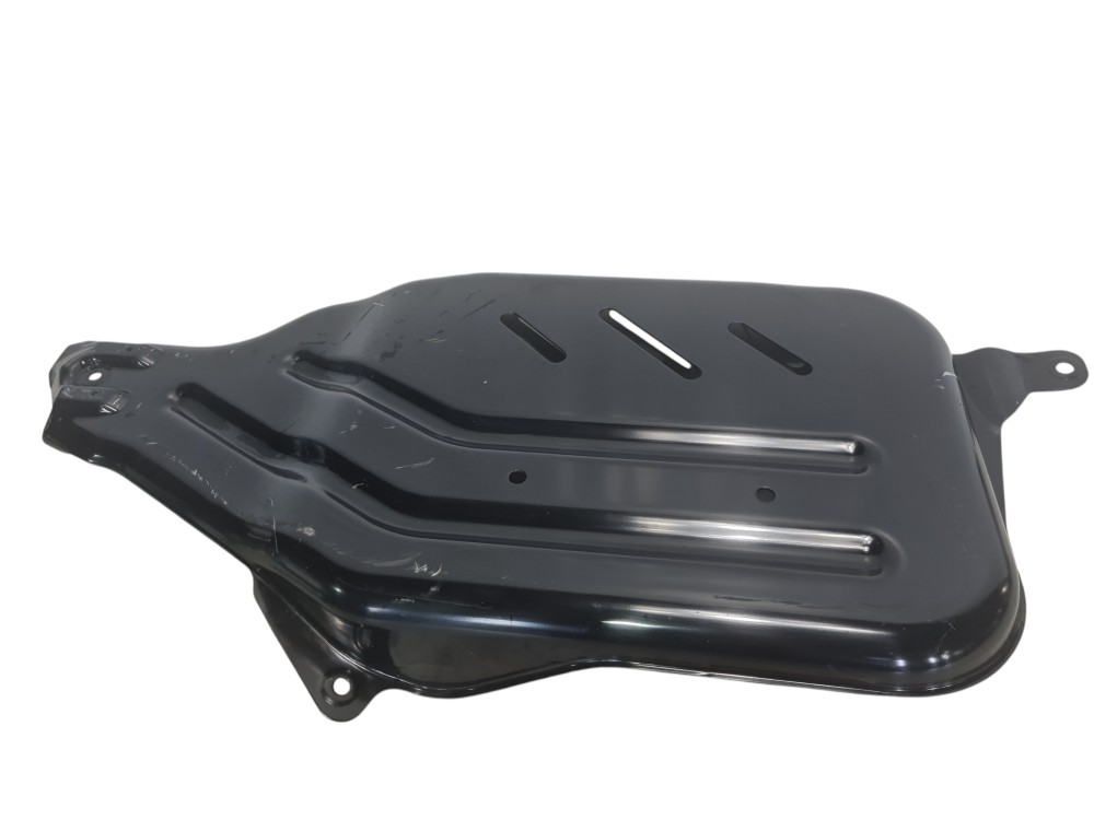 Protetor tanque combustivel dir Jeep Compas 2023 2024 Detalh