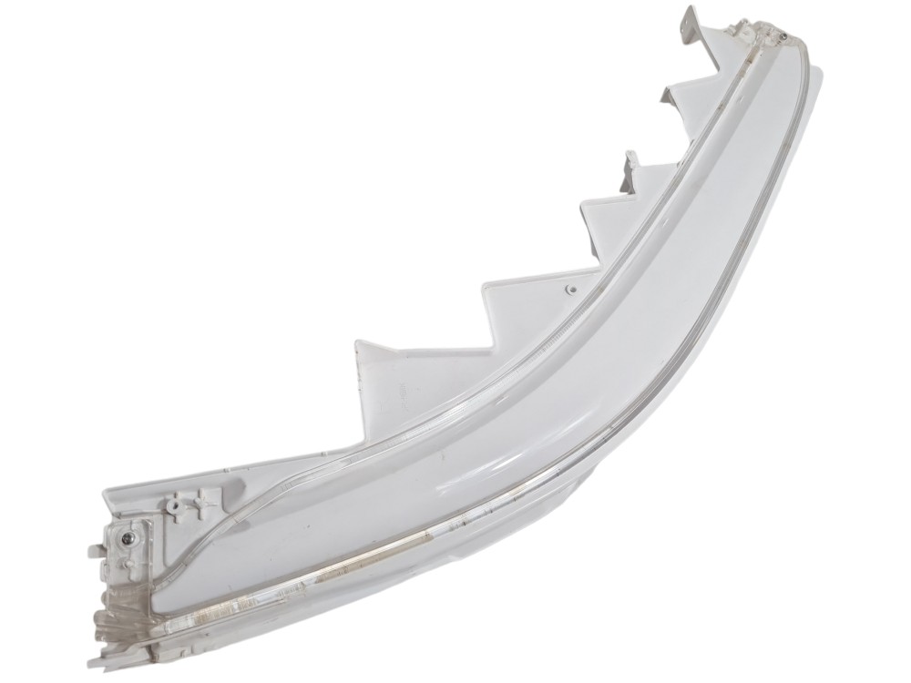 Acrílico Do Farol Dianteiro Direito Toyota Corolla 2015 8