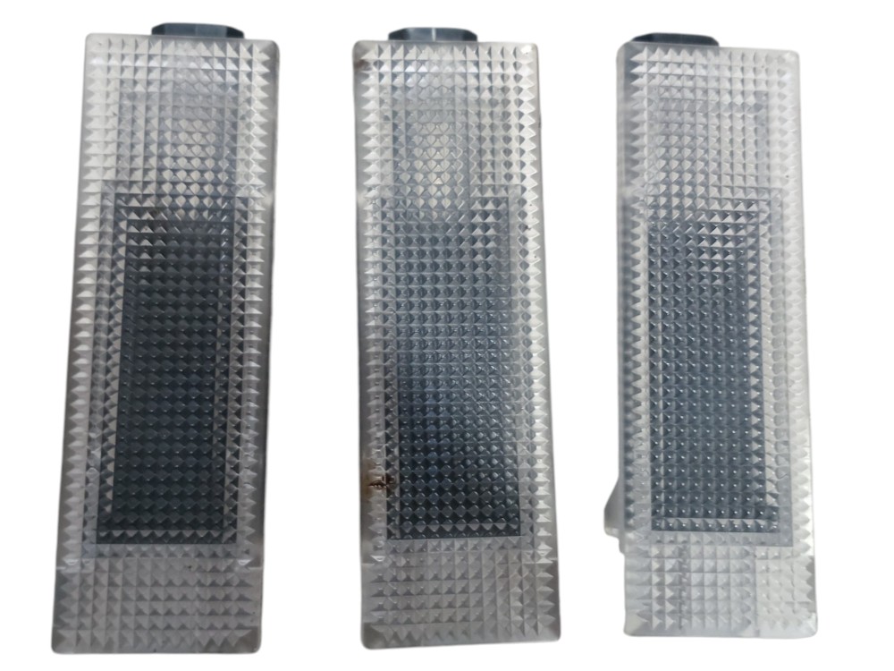 Conj luz cortesia porta luvas malas Jeep Compass 2023 2024