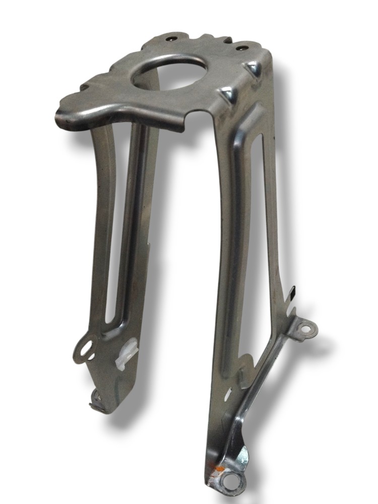 Suporte do console central do Toyota Yaris Cross Hybrid 2026