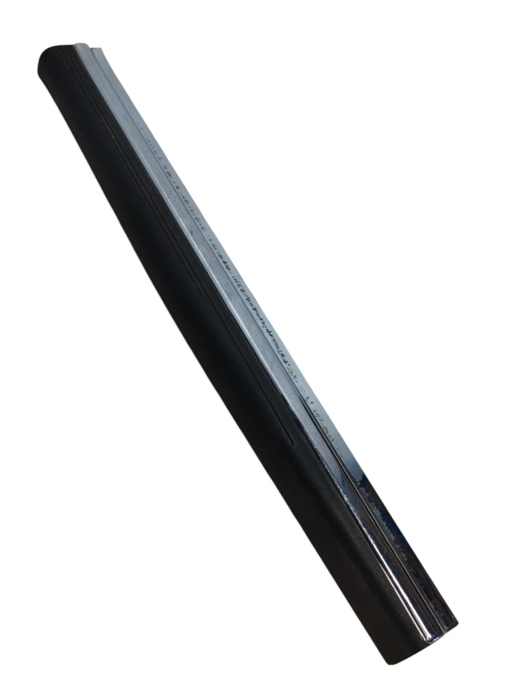 Soleira Dianteiro Lado Esquerda Mercedes Cls 500 2005 2006 4