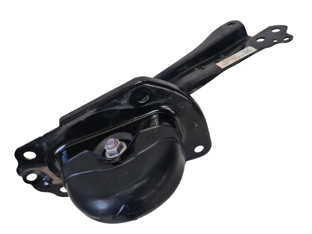 Braço facão traseira direito Toyota Corolla GRS 2024 6