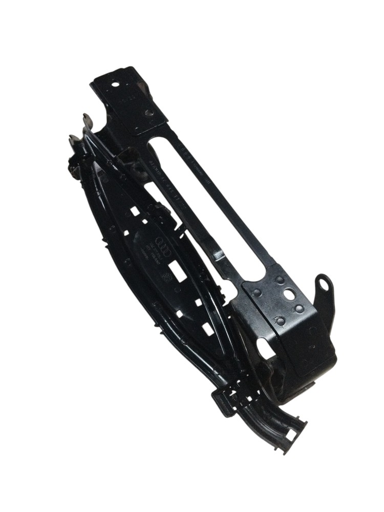 Suporte do compressor do ar condicionado Audi Etron 2022 3