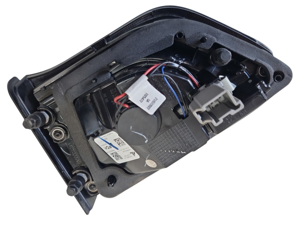 Lanterna Porta Malas Lado Esquerdo Jeep Compass 2023 6846157 3