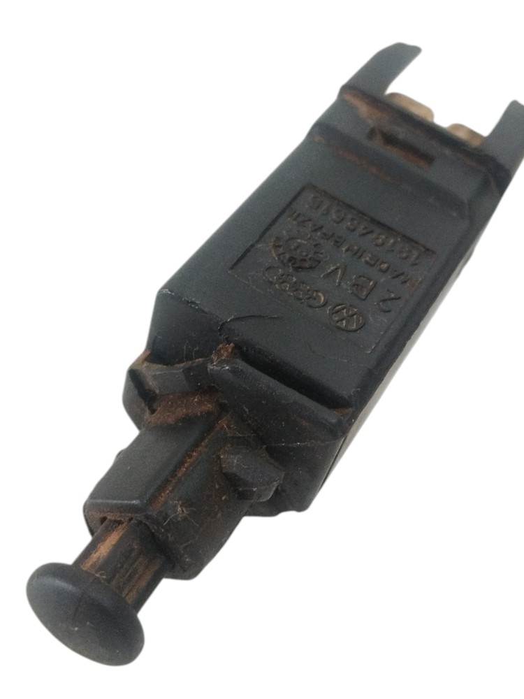 Sensor interruptor luz freio gol mi 1999 original 191945515 3