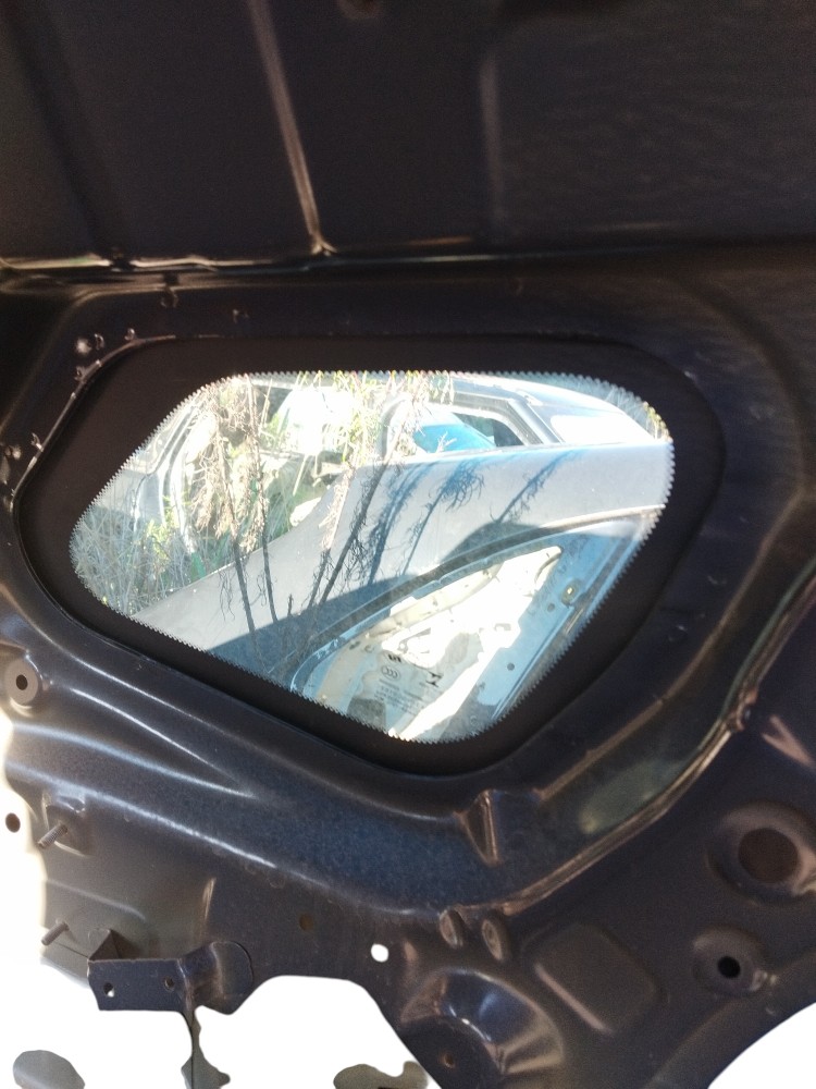 Janela traseira portq malas Byd Tan Ev 2022 ORIGINAL 2