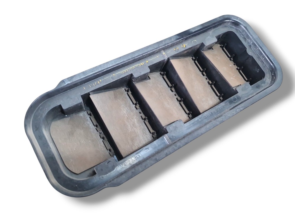 Grade Ventilação Carroceria Volvo Xc40 2020 31449325 1