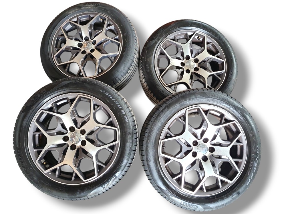 Jogo De Rodas C Pneu Commander Overland 2023 235/50 R19 1