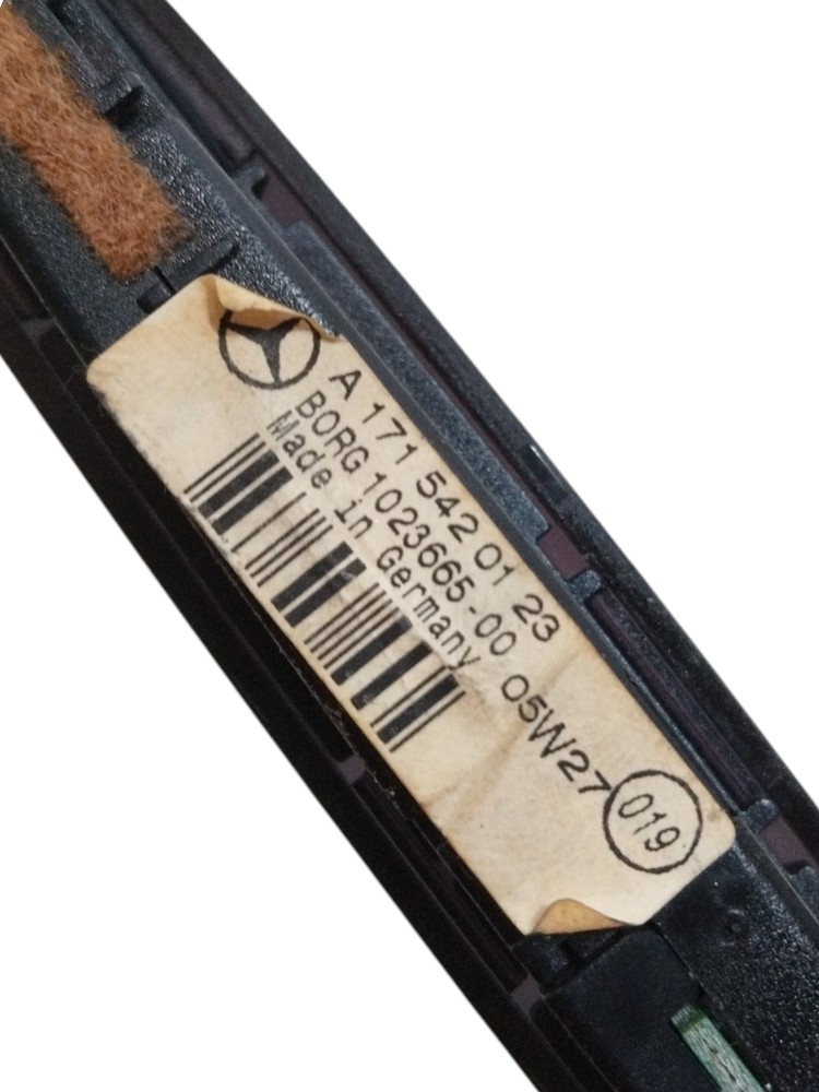 Display Sensor De Estacionamento Mercedes Cls 500 2005 6