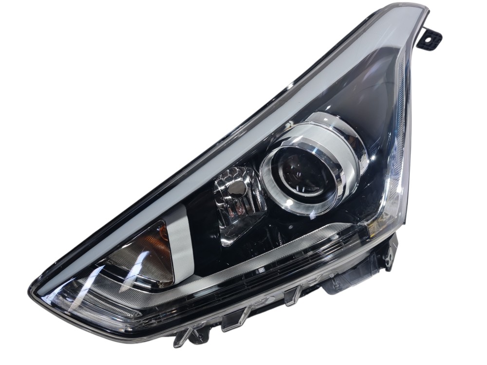 Farol Esquerdo Hyundai Creta 2017 A 2021 M4921-21110 Detalhe Esquerdo/motorista