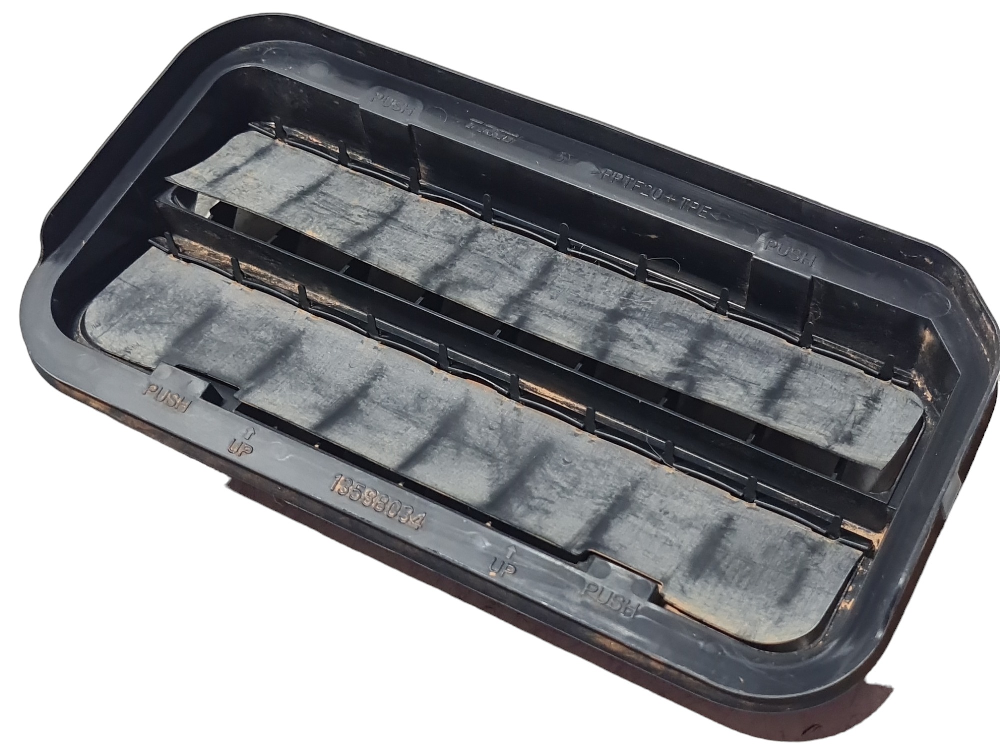Difusor Saída Ar Carroceria Tras Gm Tracker 2022 13588034 3
