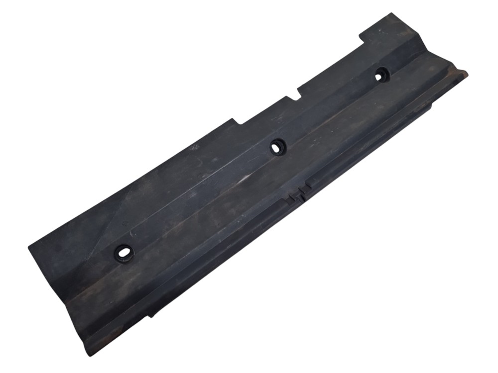 Acabamento console Volvo VM 330 2021 2022 84519082 5