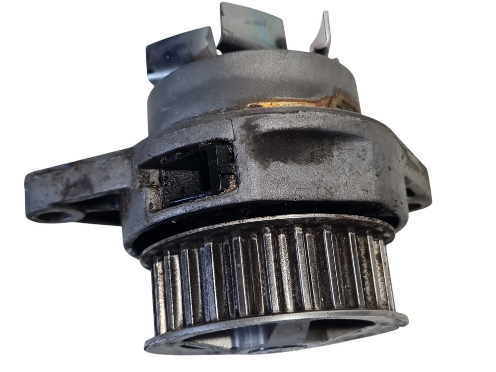 Bomba Água Vw Fox 2016 Original 30121028 5