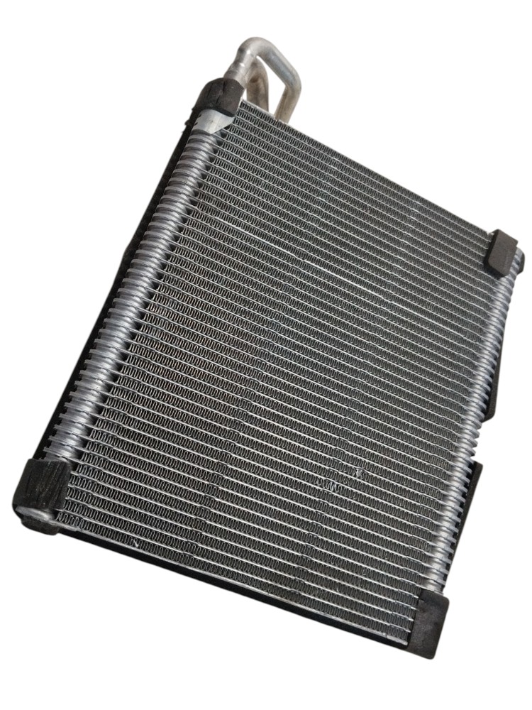 Radiador Ar Condicionado Quente Renault Kangoo 2024 2025 6