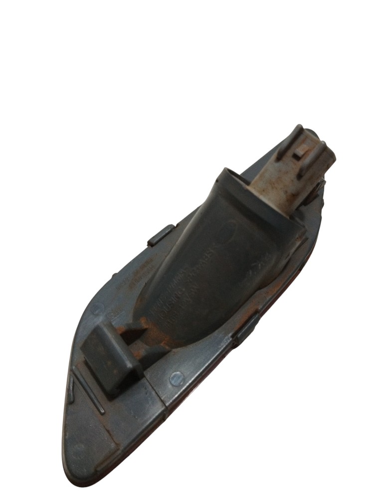 Pisca paralama dianteiro Chevrolet Captiva 2009 ORIGINAL 3