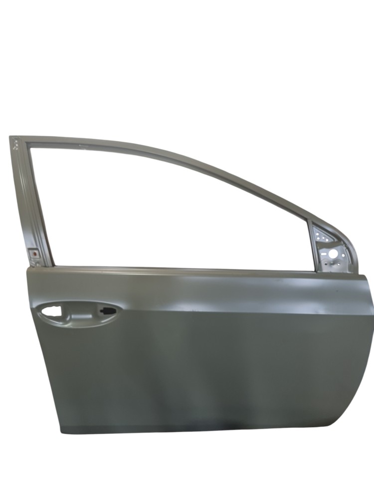 Porta dianteira direita Toyota Corolla 2015 a 2019 Detalhes