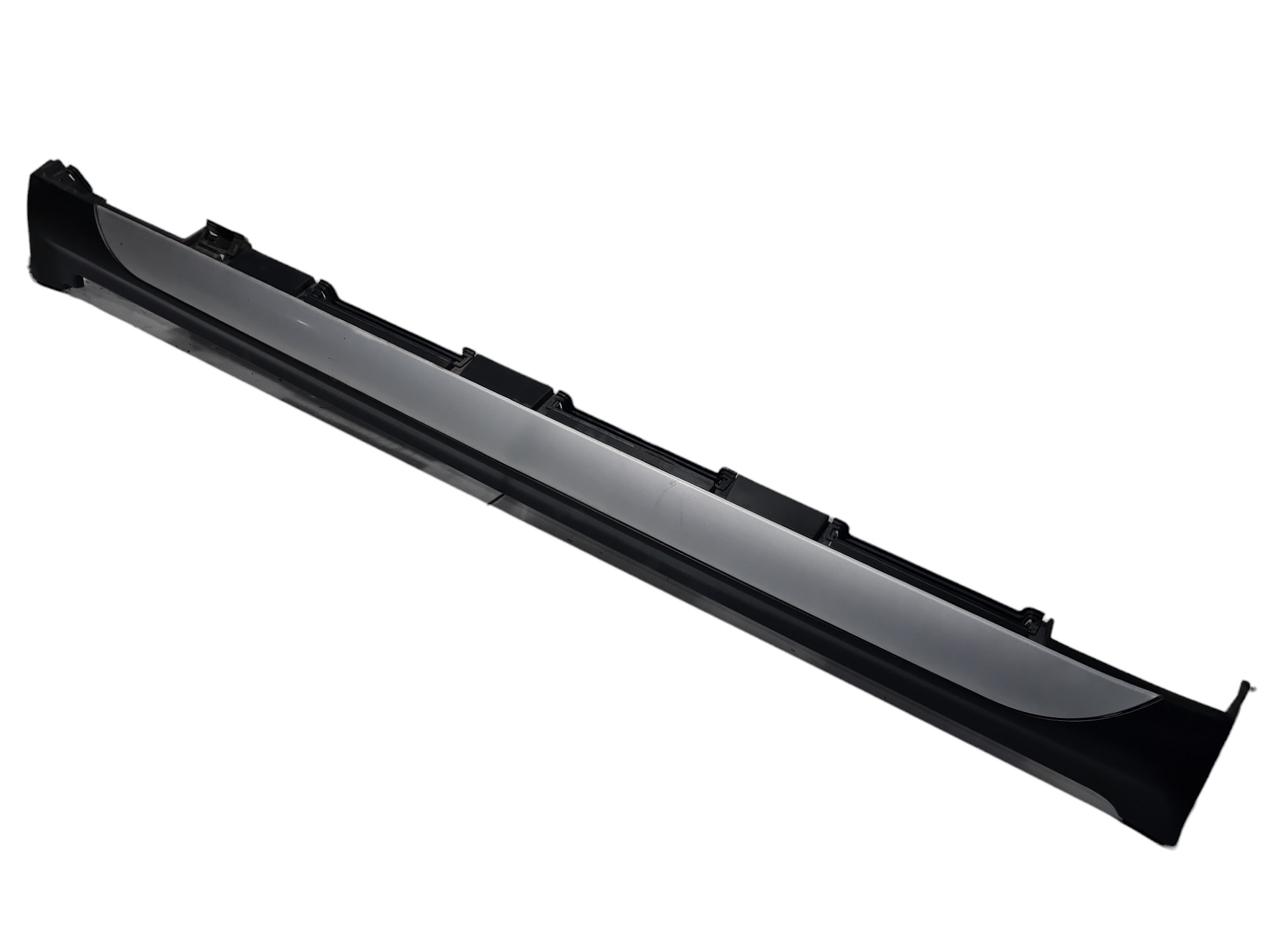Spoiler caixa de ar direita Chery Tiggo 2 2020 3