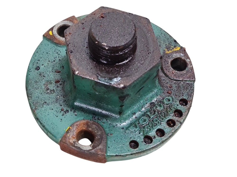 Cubo acoplamento helice motor Volvo VM 330 2021 2022 4