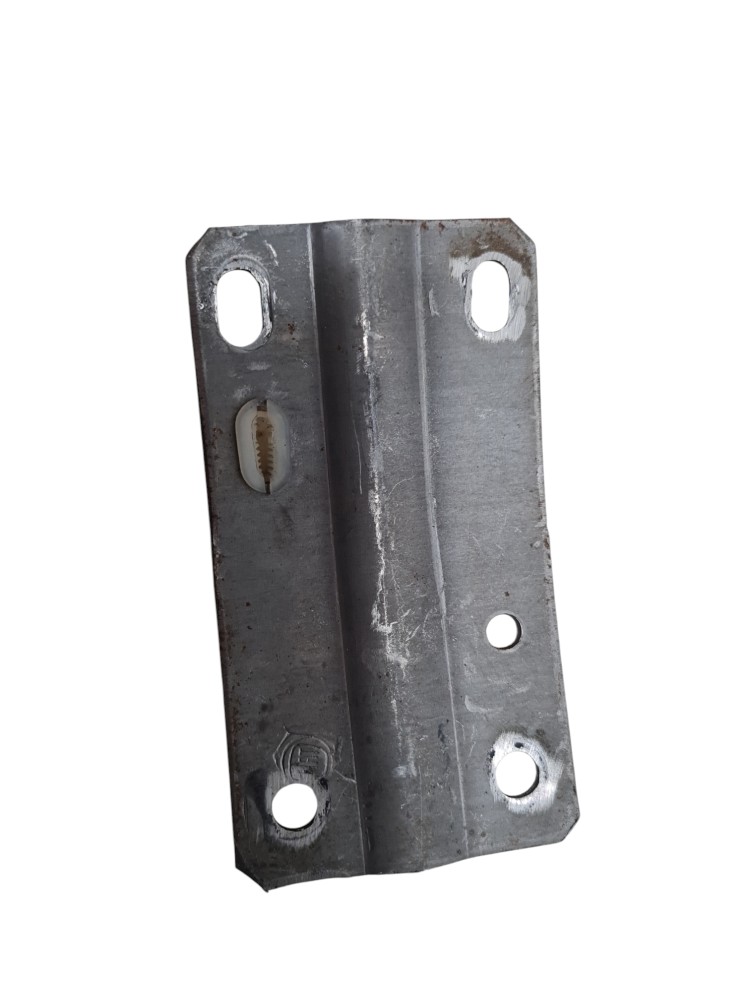 Suporte de fixaçao Toyota Corolla Cross ano 2025 2026