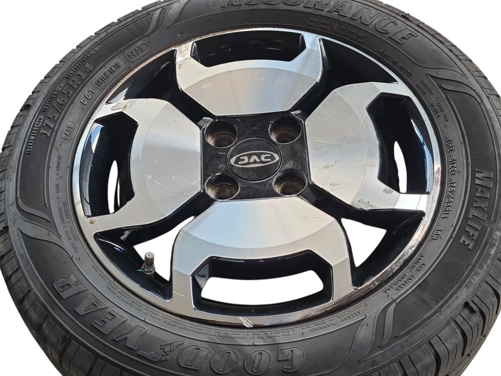 Roda C/ Pneu 175/65r14 Ar0 14 Jac E-js1 2023 Original 5