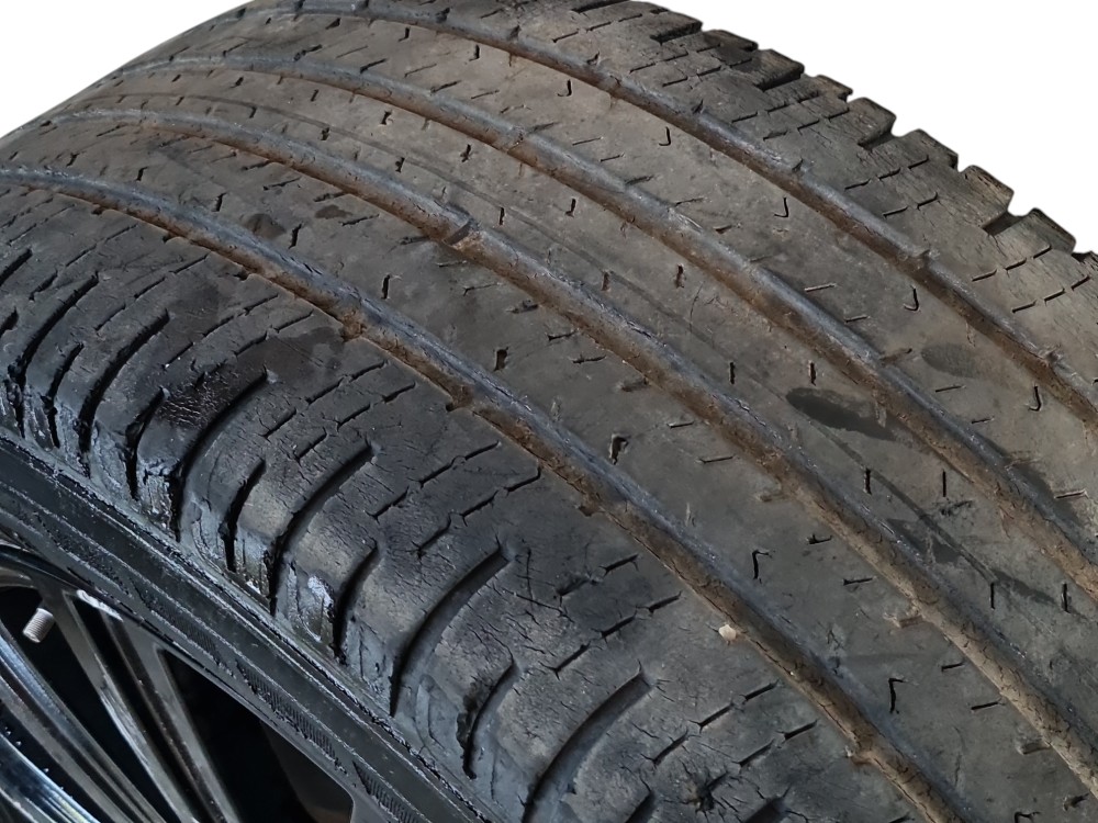 Pneu Roda 255/55r19 Aro 19 Discovery 4 2015 Detalhe Goodyear 7