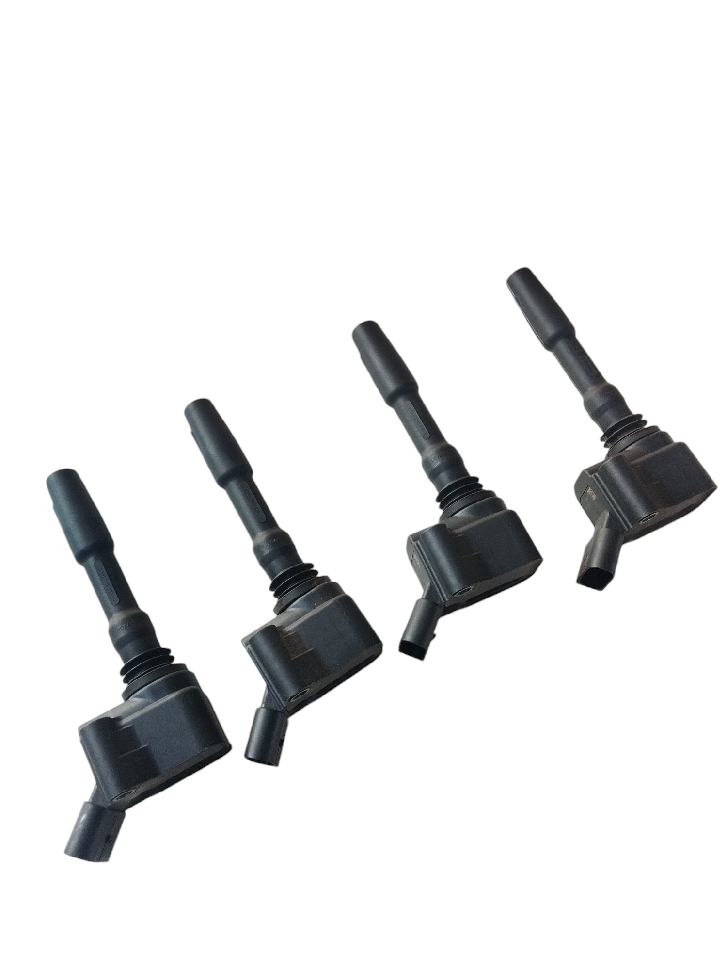 Kit 4 Bobinas Ignição Vw Audi 06h905110l A4 A3 Q3 Jetta 2.0 4