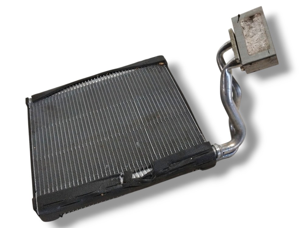 Radiador Ar Condicionado Quente Renault Kangoo 2024 2025