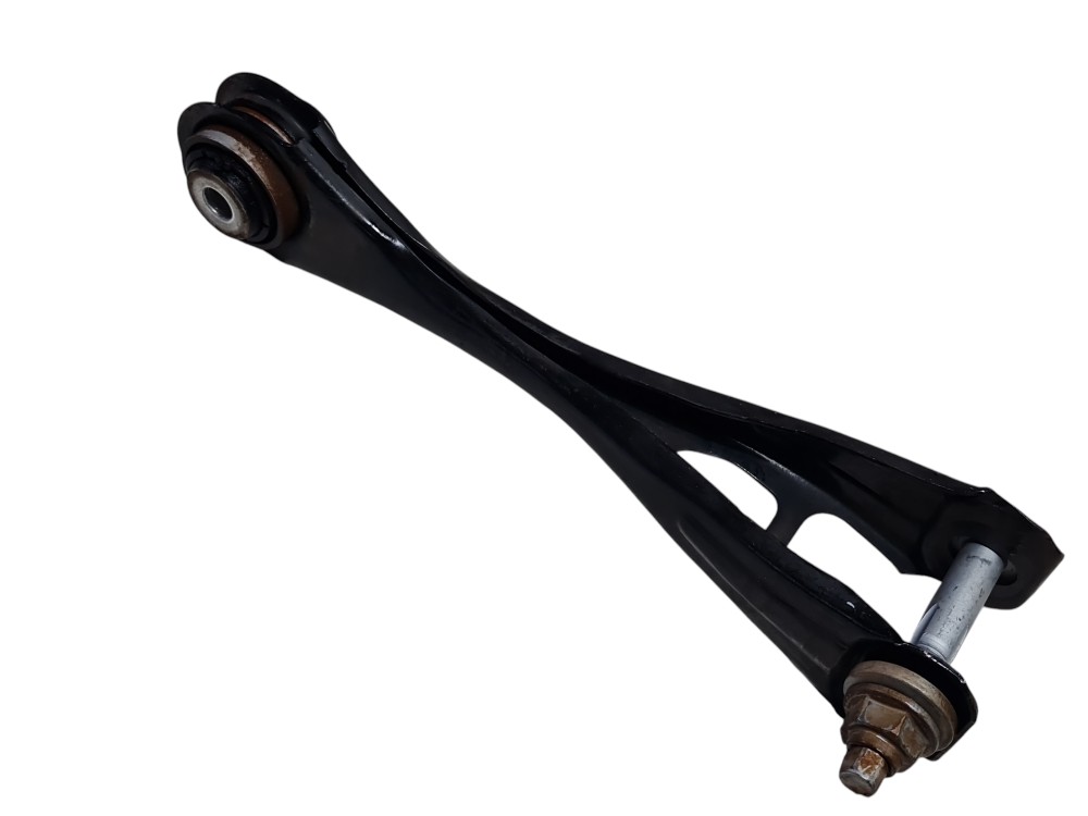 Braço suspensão superior traseiro direito BMW i3 2022 5