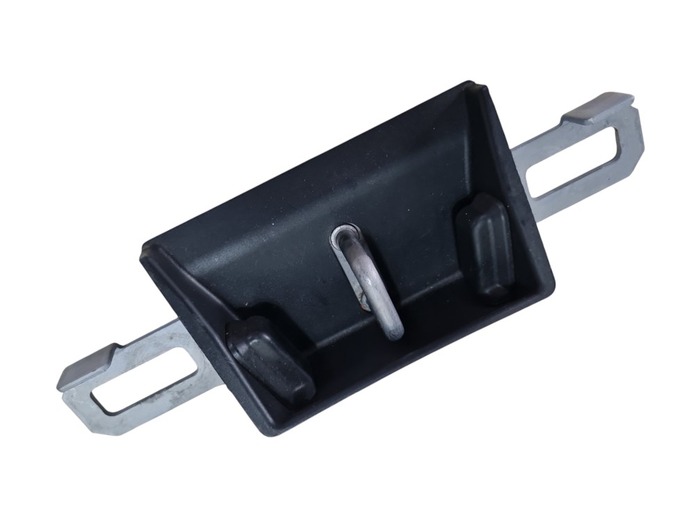 Trava Porta Malas Batente Volvo Xc40 2020 31484517 6