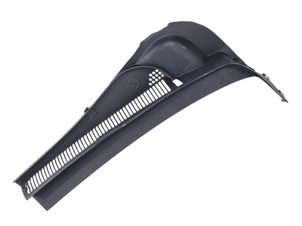 Churrasqueira Parabrisa Lado Direito Vw 819404b9b9 Detalhe 4