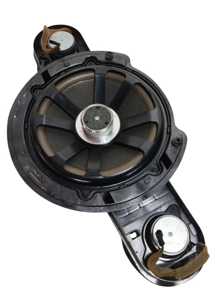 Alto-falante Subwoofer Traseiro Mercedes Cls 500 2005 2006 4
