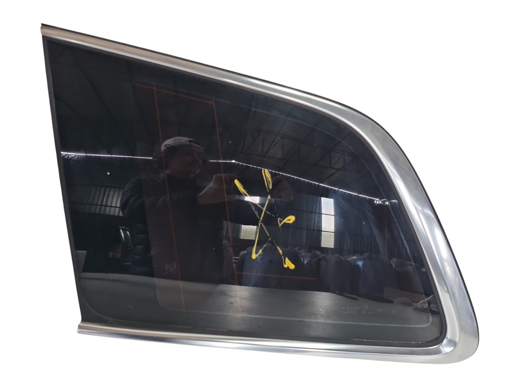 Vigia Traseiro Lateral Esquerdo Volvo Xc90 2015 2