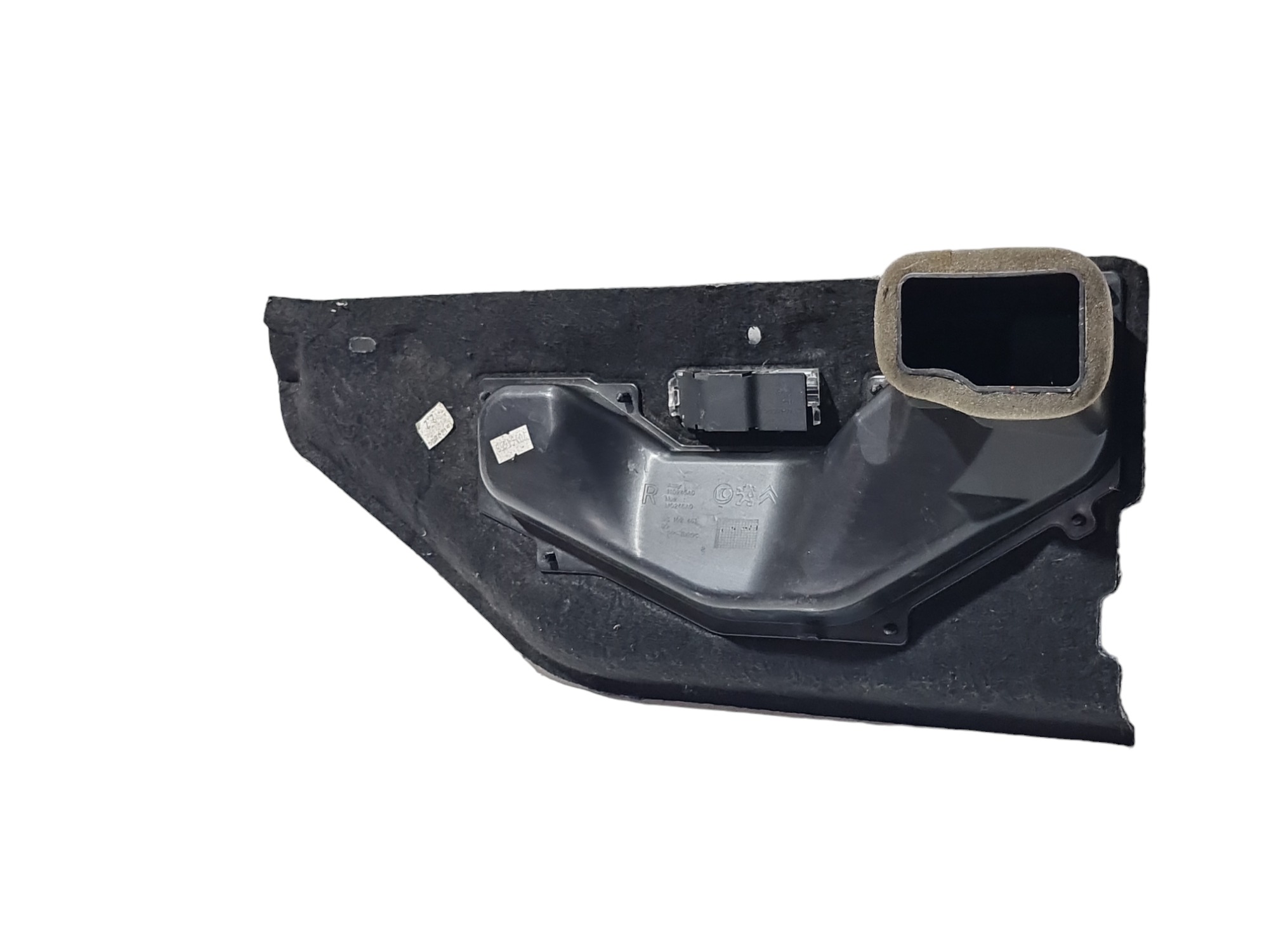 Duto De Ar Inferior Painel Peugeot 3008 2017  Cod 98102461 2