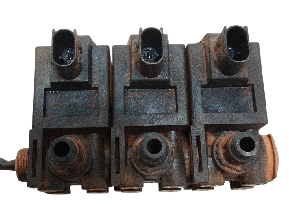 Caixa Válvula Pressão Ar Volvo Vm330 2021 2343993 20375788 6