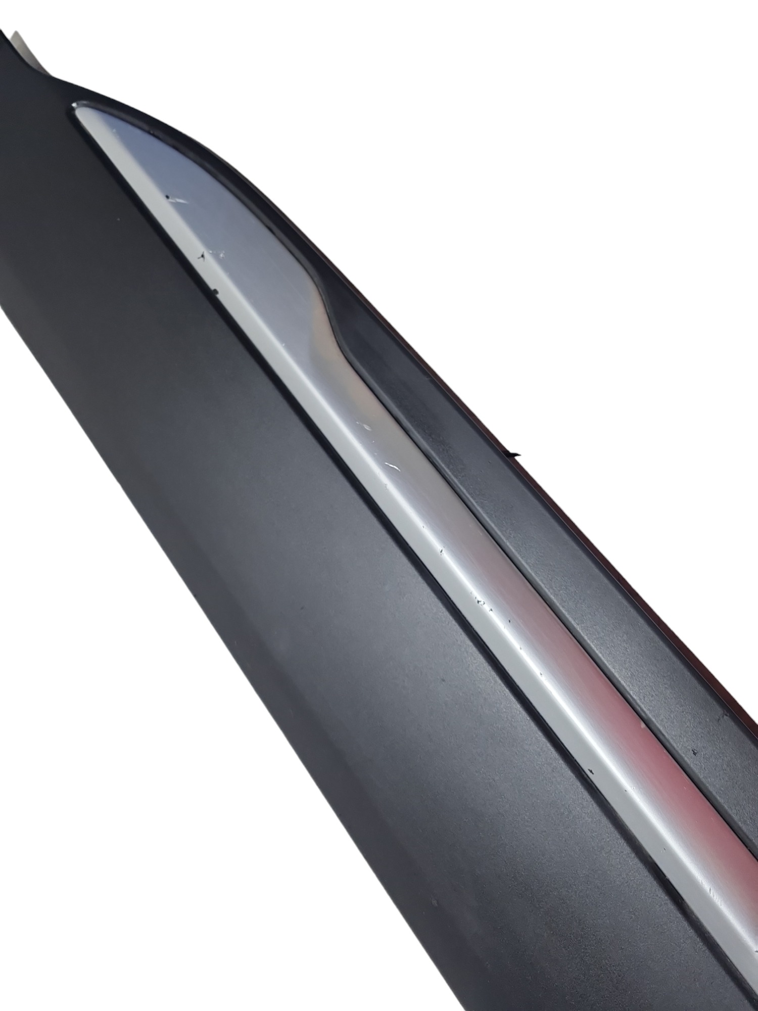 Aplique Friso Porta Diant Esq  Chery Tiggo 5 2022 Detalhe 4
