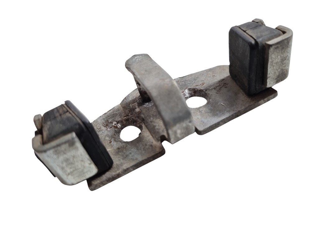 Batente Tampa Traseira Gm Corsa Meriva 2003 A 2011 Original 1