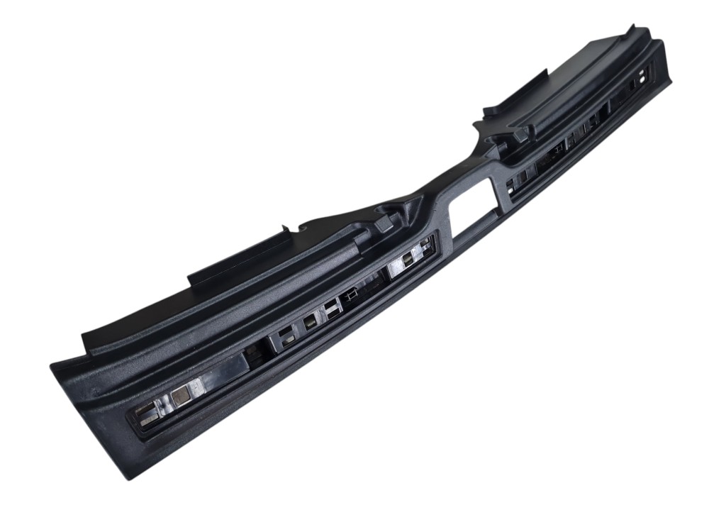 Proteção Soleira Porta Malas Volvo Xc40 2020 31440884 2
