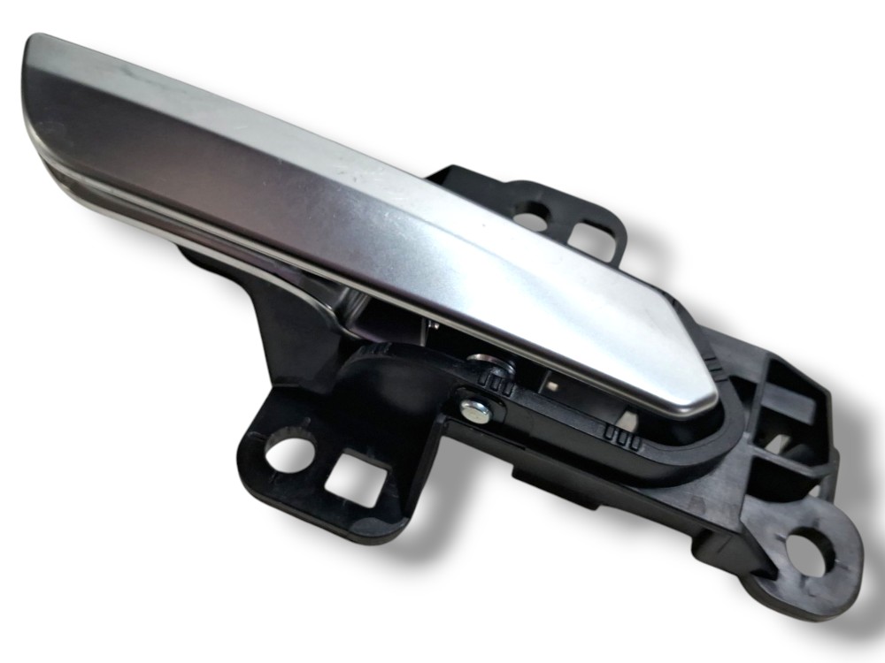 Maçaneta Interna Dianteiro Gwm Tank300 2025 2026 Hibrido Dianteira 1