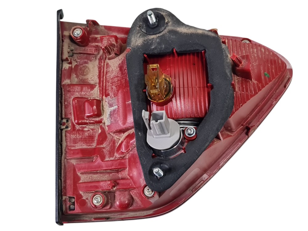Lanterna Traseiro Tampa Direito Vw Fox 2015 A 2020 Original 4