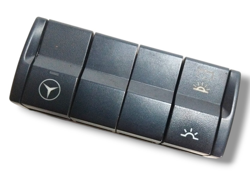 Painel De Instrumentos Mercedes Actros2651 2022 A9605400046