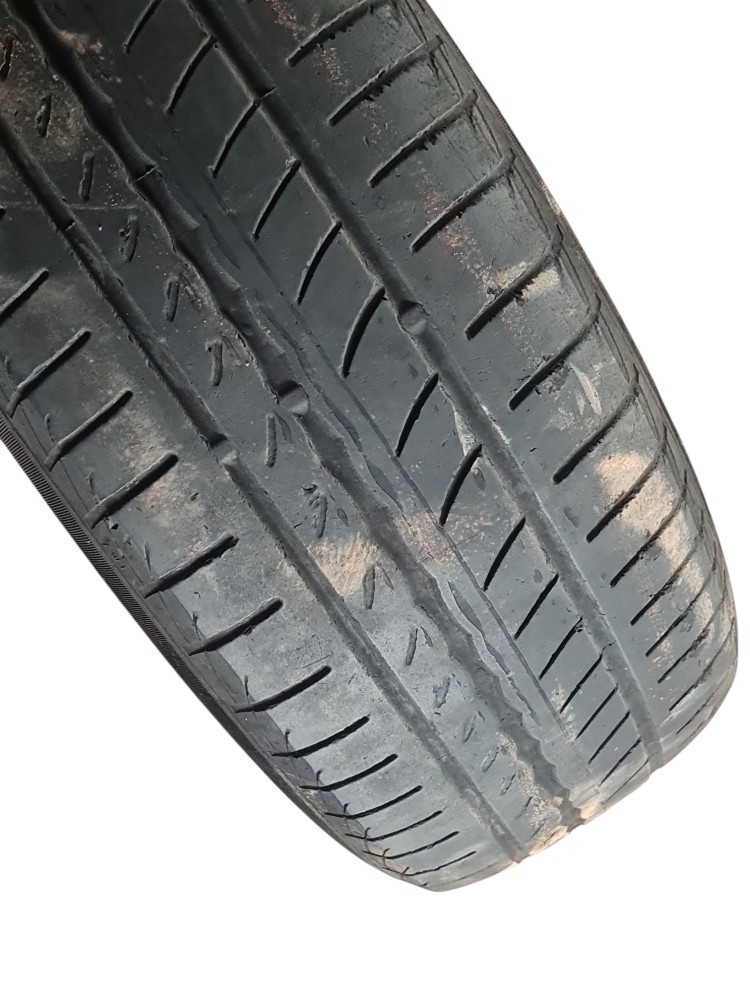Pneu Pirelli Cinturato P1 195/60r16 Aro 16 40 De Vida 3